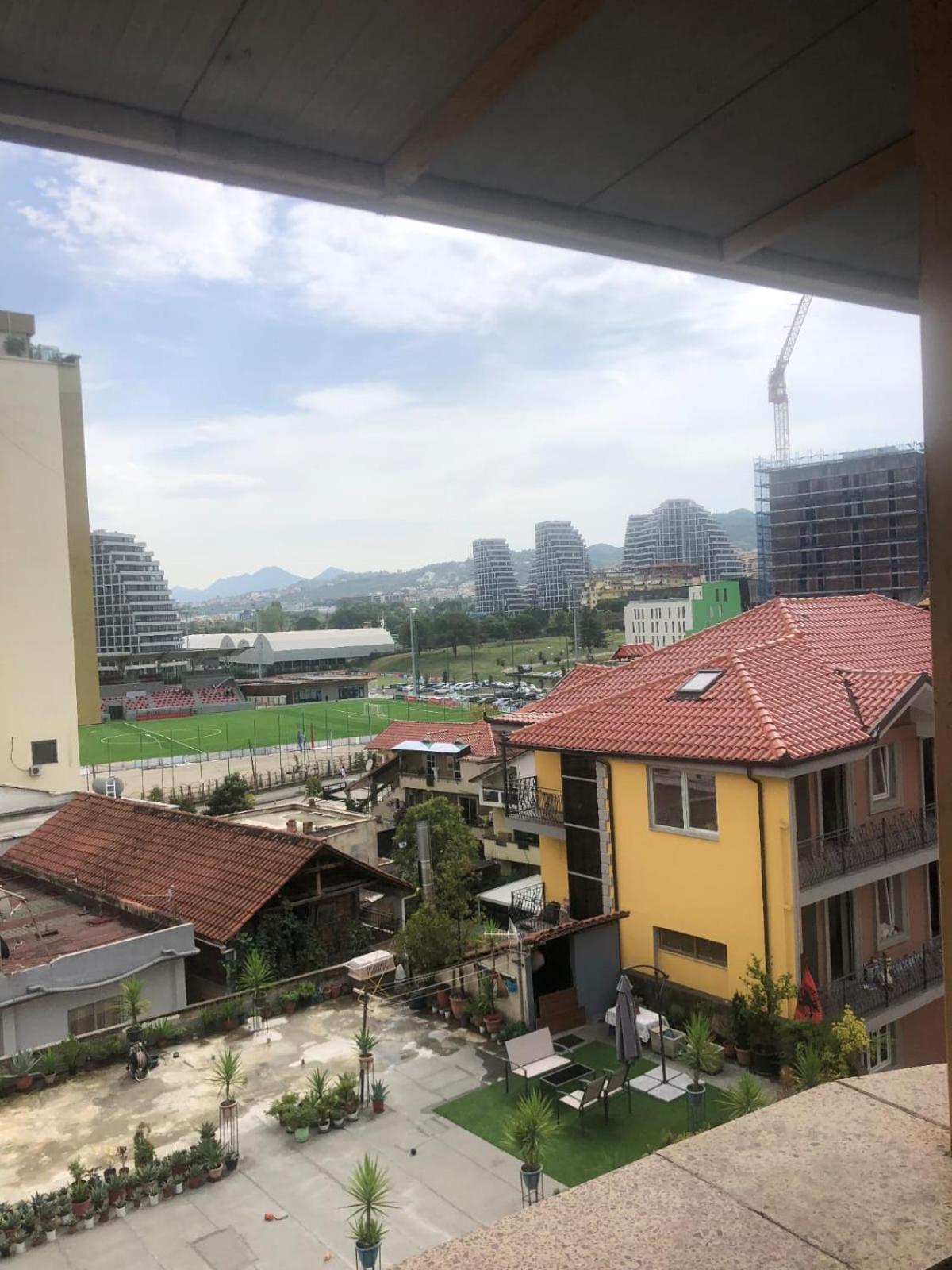 Appartamento Olympic Tirana Esterno foto